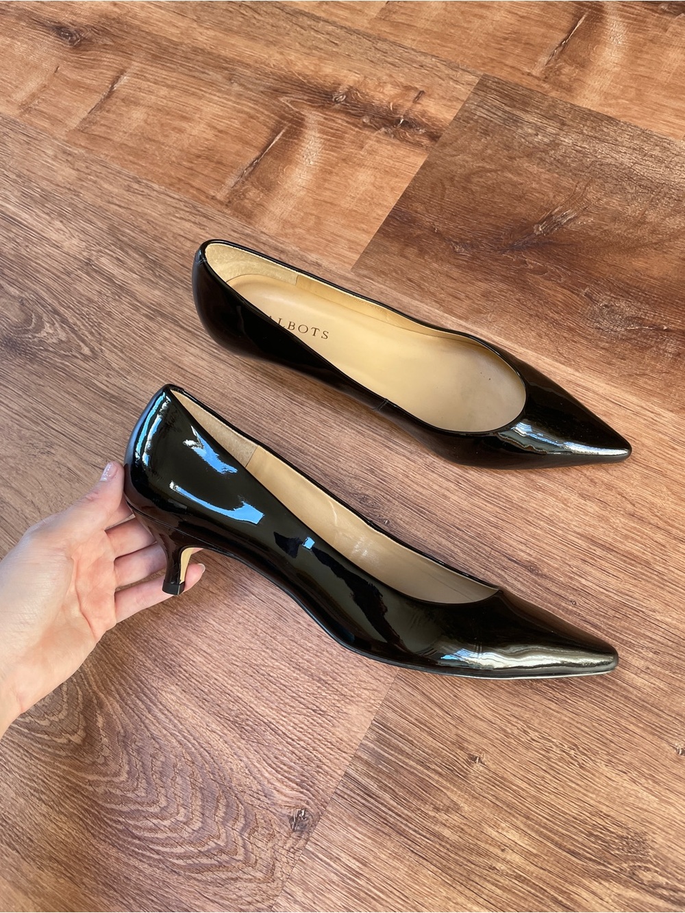 Talbots Sylvia Pointed Patent Kitten Heels Womens Size 9.5 Black